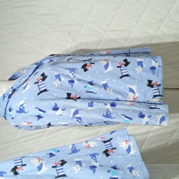 Well loved Karen Neuberger puppies pj's, sz sm - Picture 4 of 16